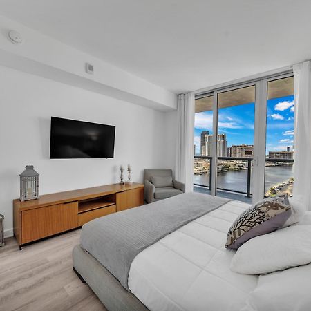 Beachwalk 1B-1B Apmt Amazing View 12A Hallandale Beach Exteriör bild