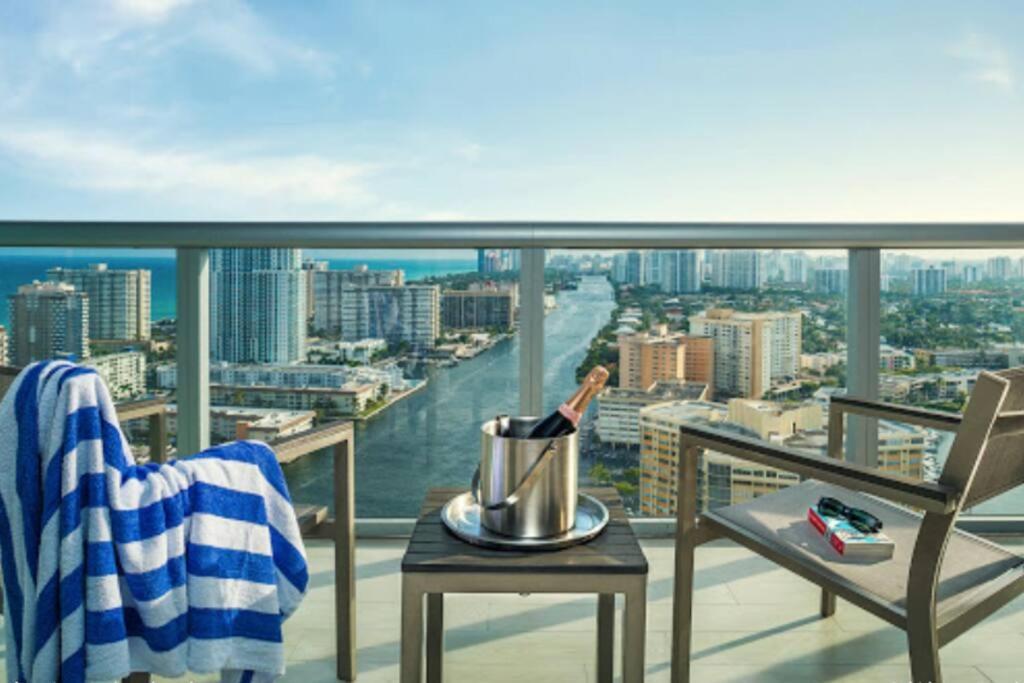 Beachwalk 1B-1B Apmt Amazing View 12A Hallandale Beach Exteriör bild