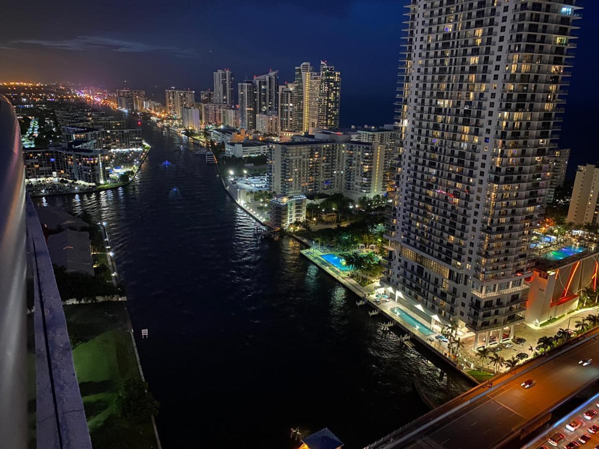 Beachwalk 1B-1B Apmt Amazing View 12A Hallandale Beach Exteriör bild